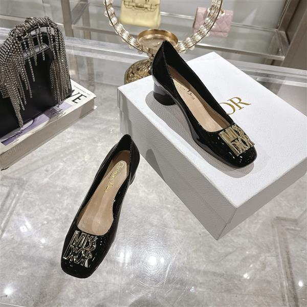 20251127171541153 270